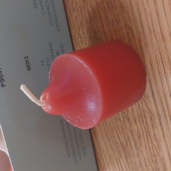 Party Lite Votive Candles 16 pcs NWOT - Picture 6 of 8